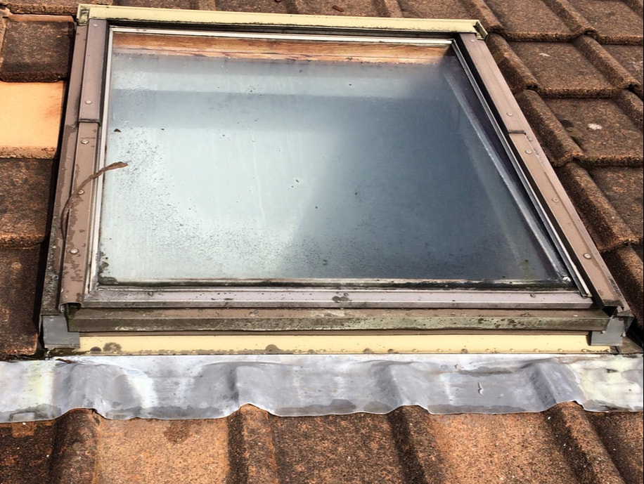 Velux skylight window